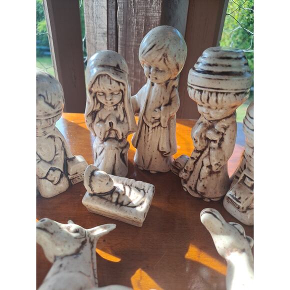 Vintage Ceramic White 13 Piece Nativity Set 1980 Duncan Enterprises Christmas - Picture 7 of 10